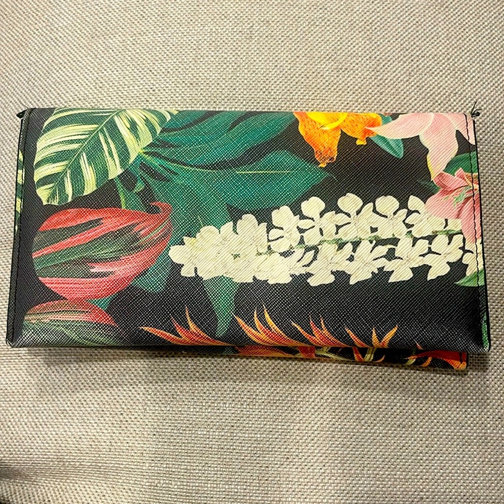 Zara floral wallet